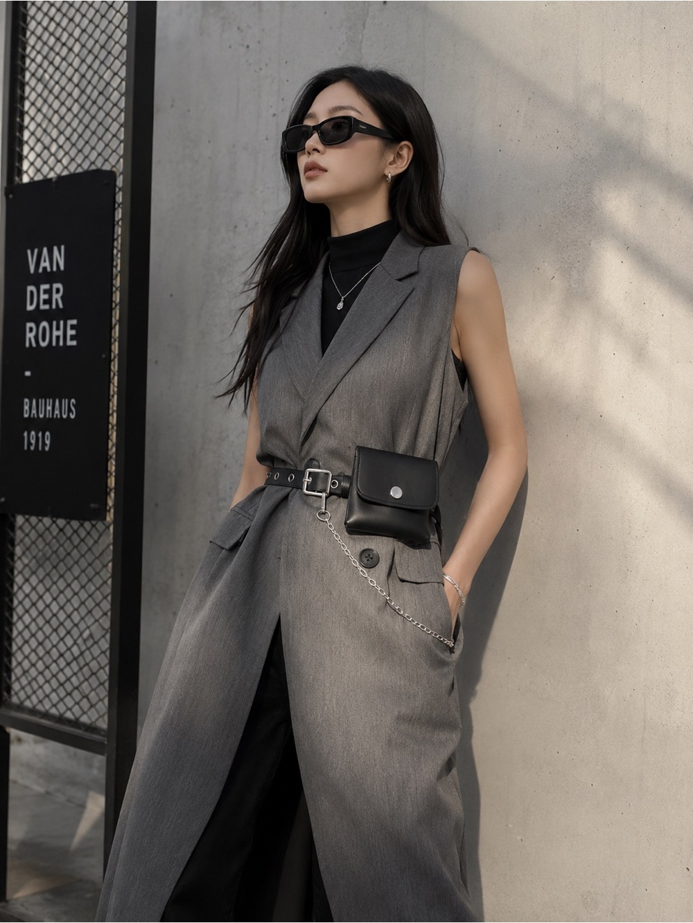 Leather Belt Bag with Chain - Black Mini Bag - Picture 9 of 10